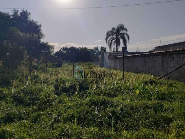 Terreno lado praia aterrado