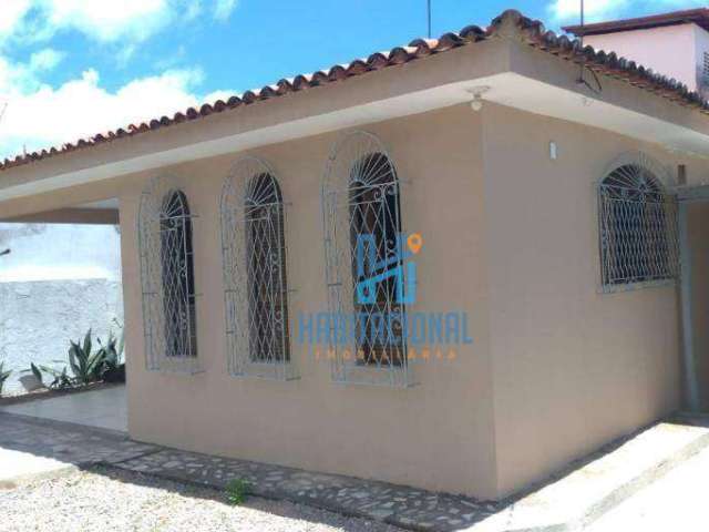 Casa com 4 dormitórios à venda, 210 m² por R$ 500.000,01 - Lagoa Nova - Natal/RN