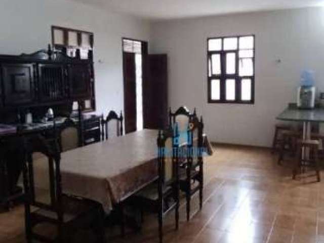 Casa com 4 dormitórios à venda por R$ 550.000,00 - Dix-Sept Rosado - Natal/RN