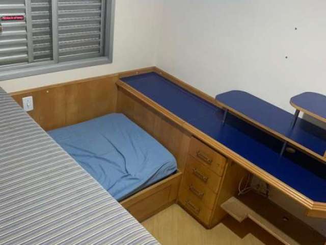 Apartamento em Vila Gumercindo  -  São Paulo