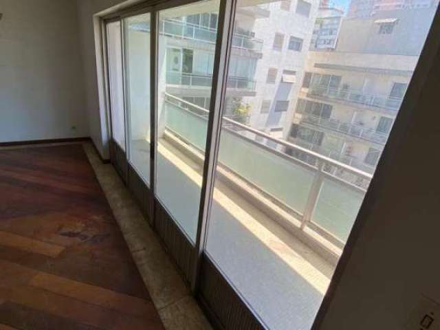 Apartamento Cobertura em Indianópolis  -  São Paulo