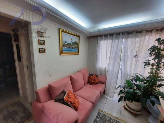 Apartamento em Jardim Celeste  -  São Paulo