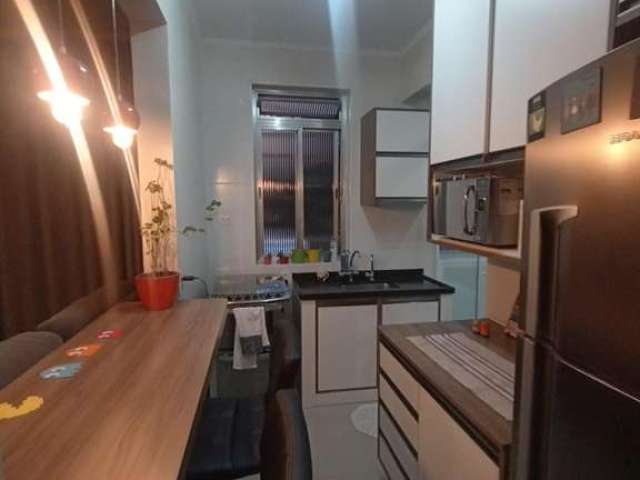 Apartamento em Cambuci  -  São Paulo