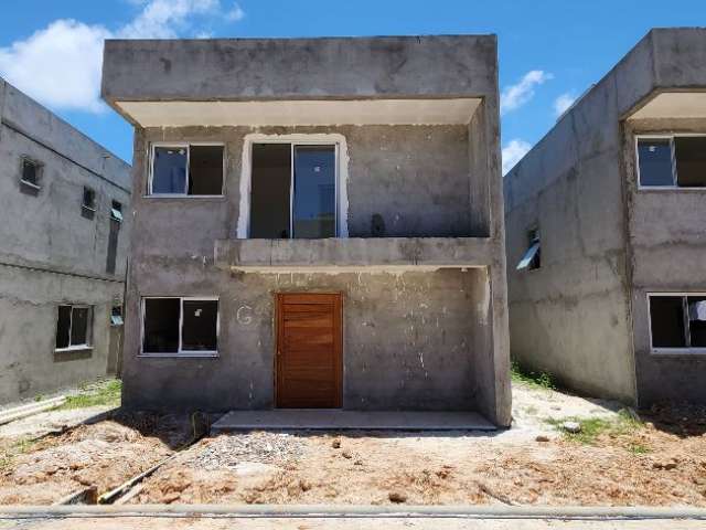 Casas com 4 quartos sendo 3 suítes em Buraquinho - Lauro de Freitas