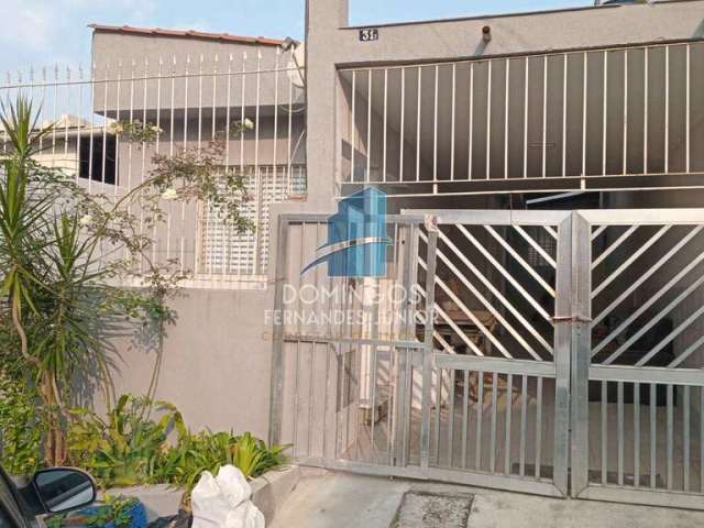 Casa com 2 quartos à venda na Rua Coração Confiante, Vila Carmosina, São Paulo, 86 m2 por R$ 488.000