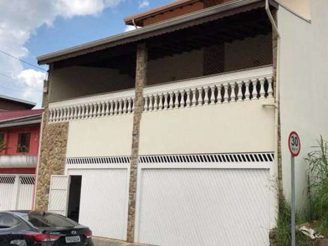 Casa com 3 dormitórios à venda, 262 m² por R$ 760.000,00 - Jardim Caçula - Jundiaí/SP