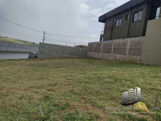 Terreno de Esquina para Venda - Condomínio Malibu