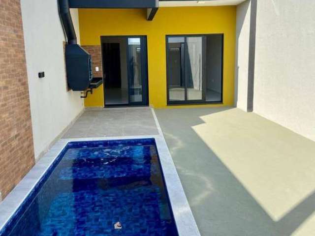 Casa Maravilhosa com Piscina à Venda - Jardim Amália