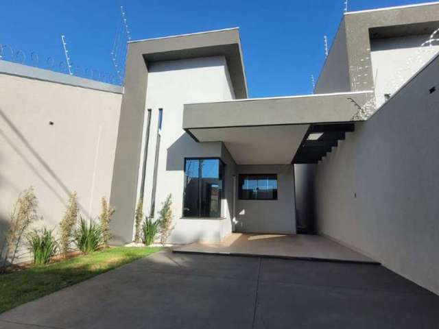 Casa com ótimo padrão construtivo no bairro Vila Piratininga