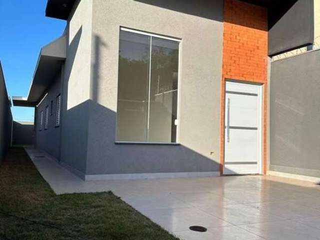 Casa com 3 Quartos e Garagem para 2 Carros