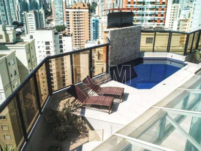 COBERTURA DUPLEX em PERDIZES com 407m² A.U. sendo 4 suítes (master com dois banheiros) e 5 vagas.