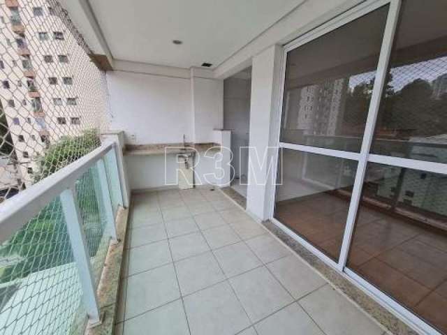 Apartamento no Morumbi com 72 m² sendo: 3 dormitórios (1suíte) e 2 vagas de garagem.