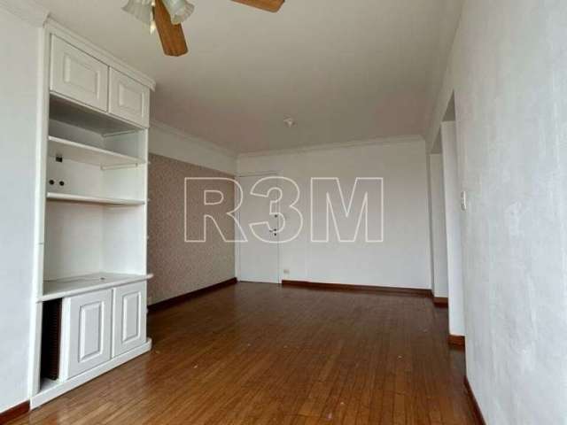 APARTAMENTO com 80m² sendo: 3 dormitórios, (1suíte) e 1 vaga de garagem.