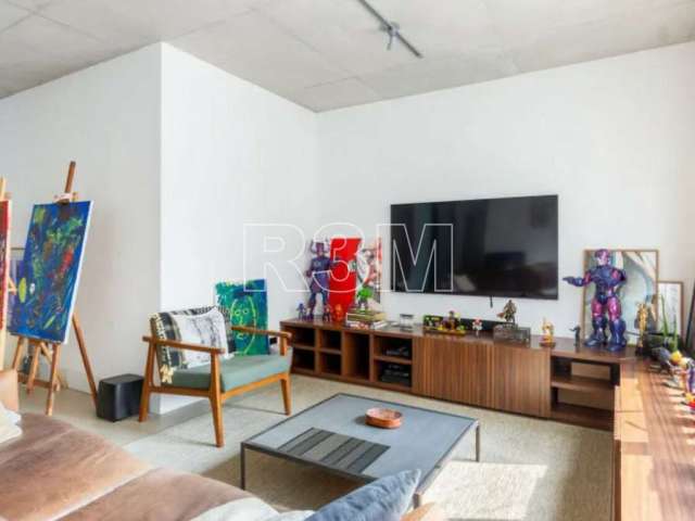 Apartamento em Vila Olímpia com 69m²