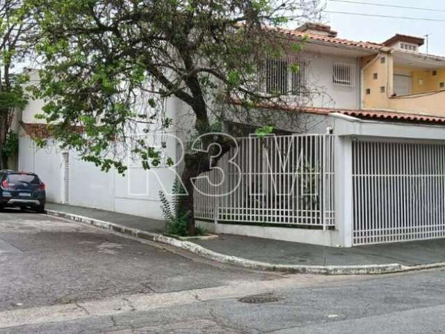 Casa Inteiramente reformada - Maravilhosa em rua traquila