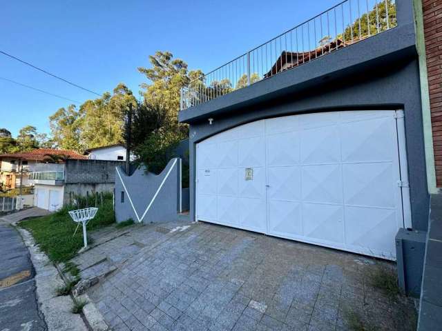 Casa com 3 dormitórios para alugar, 215 m² por R$ 3.800,00/mês - Jardim Oliveira - Mairiporã/SP