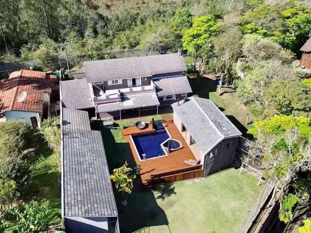 Casa com 3 dormitórios à venda, 400 m² por R$ 2.500.000,00 - Campos de Mairiporã - Mairiporã/SP