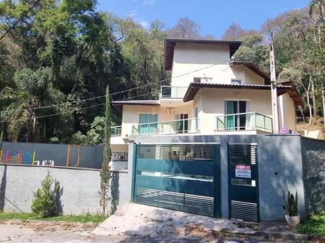 Casa com 4 dormitórios à venda, 418 m² por R$ 1.450.000,00 - Caraguatá - Mairiporã/SP