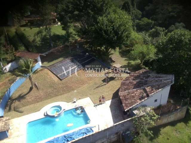 Sitio em santa isabel com 3 quartos