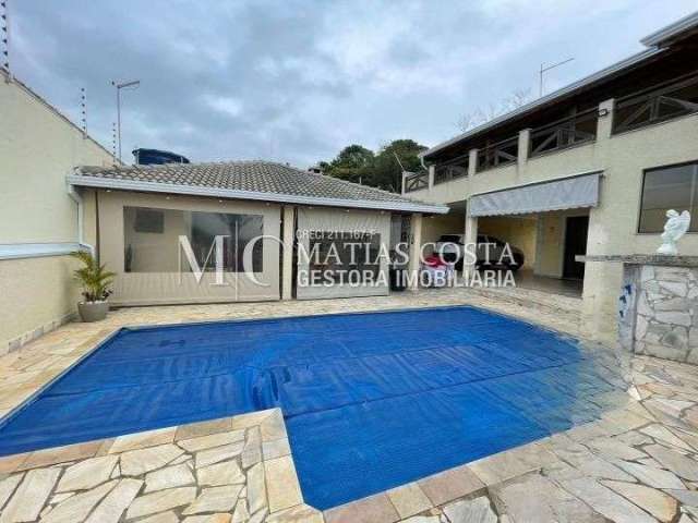 Sobrado 250 m2 com piscina  - 4 dormitórios em mairiporã