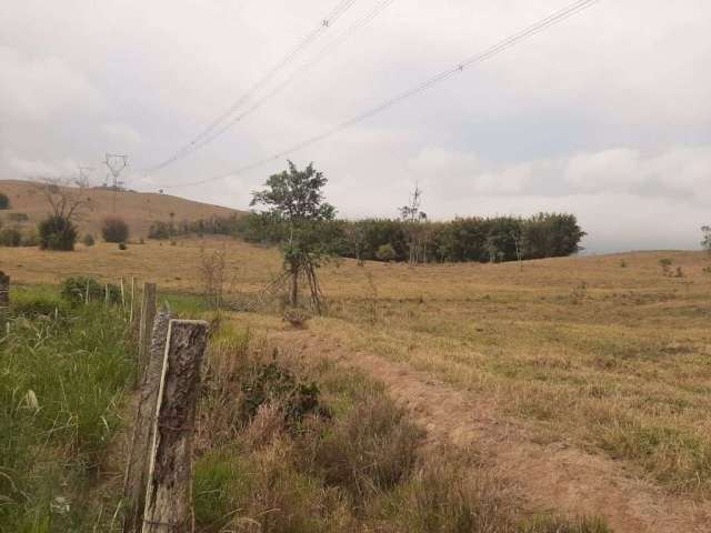 Fazenda à venda na Rua Melro, Piedade, Caçapava, 2000000 m2 por R$ 8.450.000