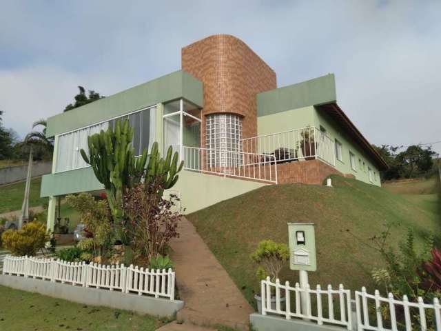 Casa com 4 quartos à venda na Avenida José Francisco Sales, Vila Amélia, Paraibuna, 215 m2 por R$ 980.000