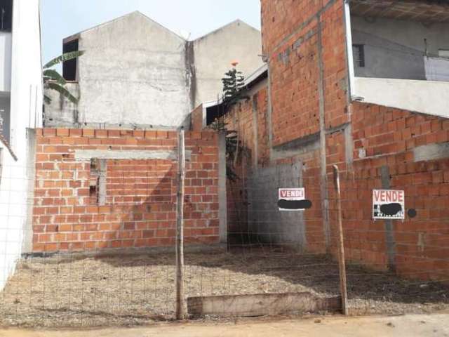 Casa com 3 quartos à venda na Rua Taranto, Residencial Santa Paula, Jacareí, 140 m2 por R$ 175.000