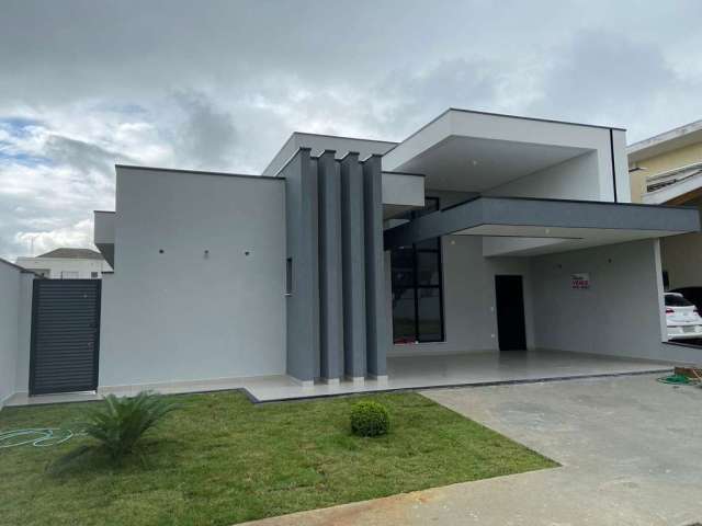 Casa em condomínio fechado com 3 quartos à venda na Rua dos Pêssegos, Bairro do Grama, Caçapava, 168 m2 por R$ 1.120.000