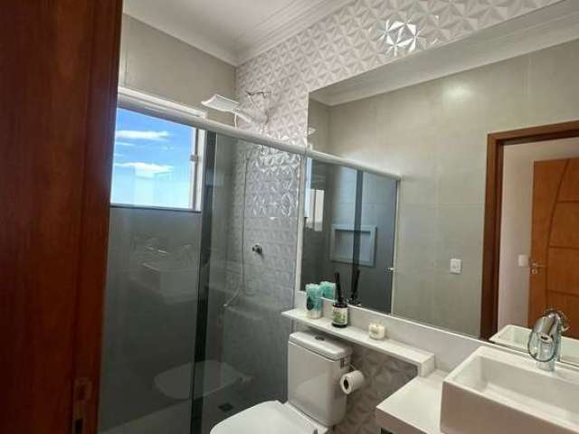 Casa com 2 quartos à venda na Rua Sebastiana Francisca de Souza, Jardim Santa Júlia, São José dos Campos, 169 m2 por R$ 550.000