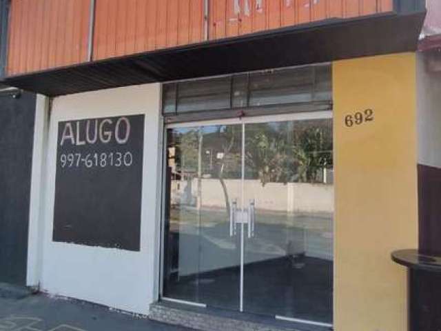 Apartamento para alugar na Rua Itabaiana, Conjunto Residencial Trinta e Um de Março, São José dos Campos, 18 m2 por R$ 1.300