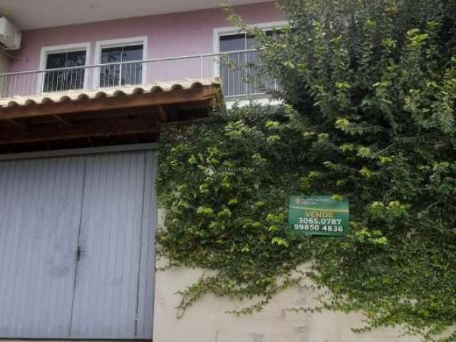 Casa com 3 quartos à venda na CARLOTA MARIA MARTINS DAS CHAGAS, 23, Rio Tavares, Florianópolis, 140 m2 por R$ 1.080.000