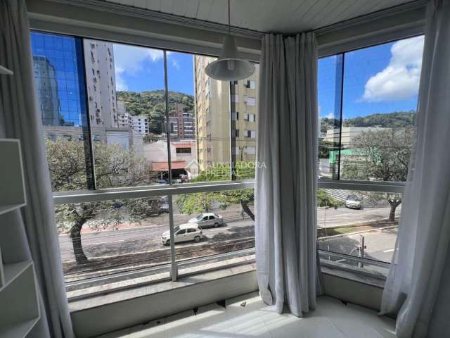 Apartamento com 3 quartos à venda na Avenida Mauro Ramos, 1389, Centro, Florianópolis, 82 m2 por R$ 830.000