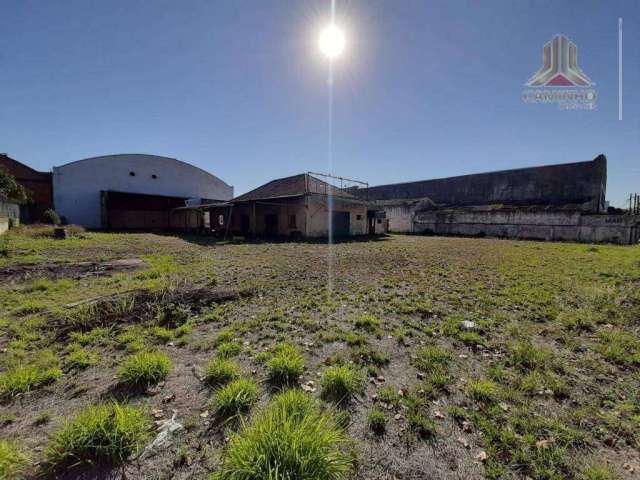 Vendo terreno de 2.600 m² de área, próximo ao Aeroporto e Trensurb