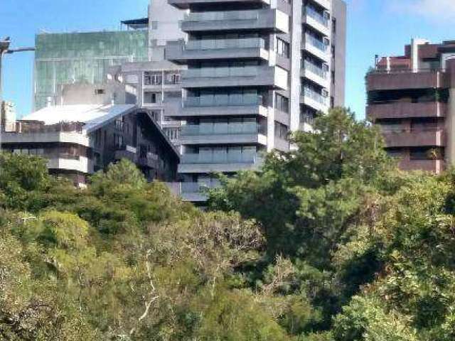 No Vivace Moinhos apartamento em andar alto. Torre única em frente ao Parque Moinhos de Vento em Porto Alegre