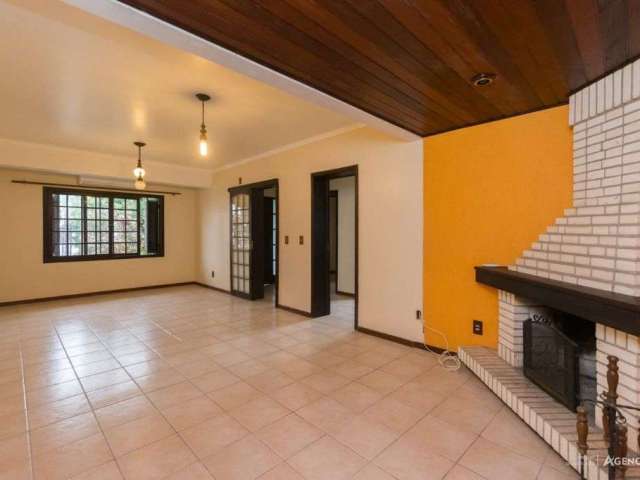 Vendo casa próximo ao calçadão de Ipanema, orla do Guaíba em Porto Alegre