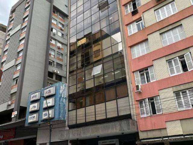 Vendo meio andar corporativo no Centro de Porto Alegre