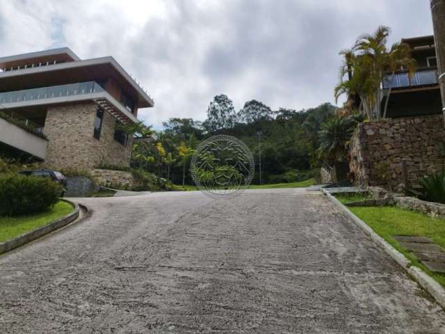 Terreno em condomínio fechado à venda no Lagoa da Conceição, Florianópolis  por R$ 2.000.000