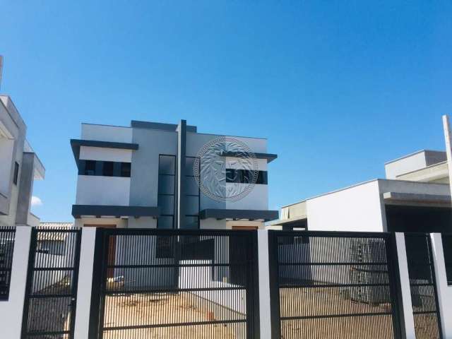 Casa com 3 quartos à venda no Carianos, Florianópolis  por R$ 980.000