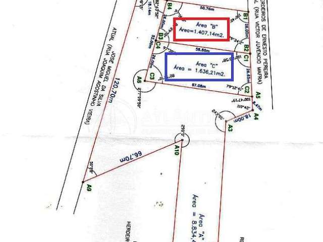 Terreno com 1400m² - Centro - Camboriú