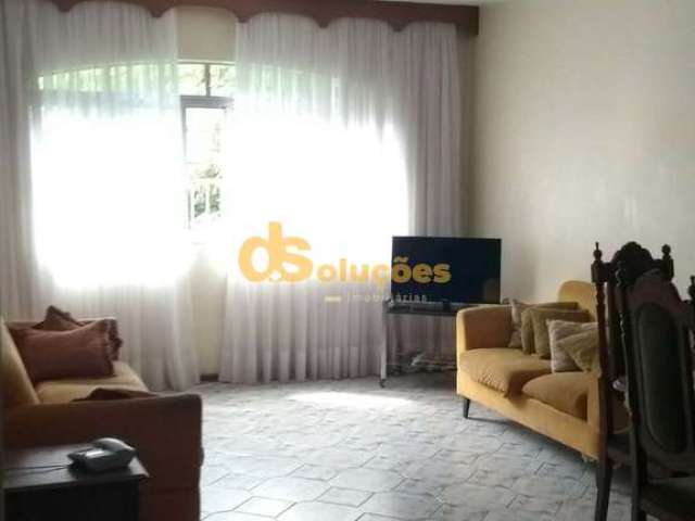 Apartamento à venda com 3 dormitórios na Zona Norte, TucuruvI, São Paulo-SP