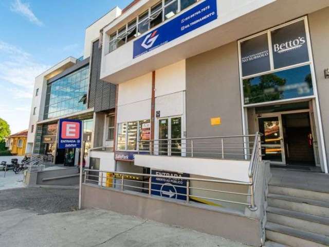 Ponto comercial para alugar na Avenida Protásio Alves, 2971, Petrópolis, Porto Alegre por R$ 15.000