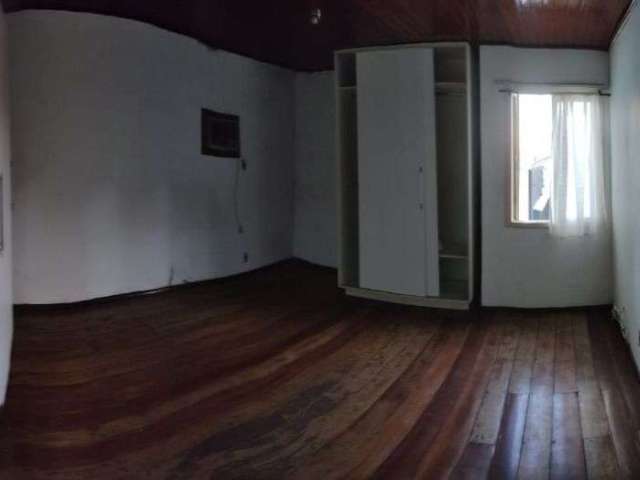 Apartamento com 4 quartos à venda na Av. Amazonas, 182, Jardim Botânico, Porto Alegre por R$ 450.000