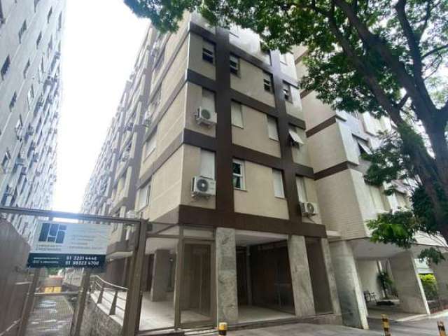 Apartamento com 2 quartos para alugar na Rua Duque de Caxias, 837, Centro Histórico, Porto Alegre por R$ 2.500