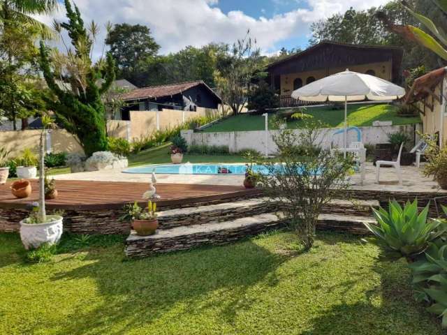 Casa com 4 dormitórios à venda, 227 m² por R$ 1.150.000 - Parque Jardim da Serra - Juiz de Fora/MG