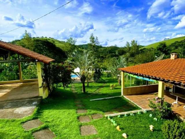 Chácara com 2 dormitórios à venda, 2400 m² por R$ 450.000 - Jardim das Montanhas - Monte Verde/MG