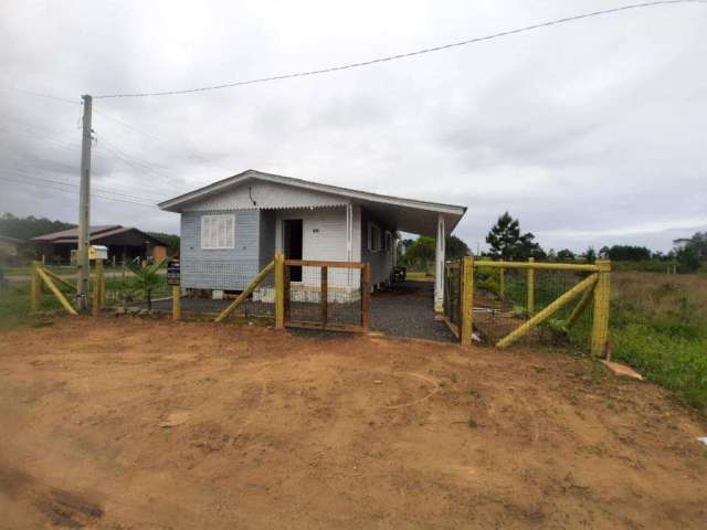 Casa 02 Dorm à venda no Bairro Rota do Sol com 360 m² de área privativa - 1 vaga de garagem