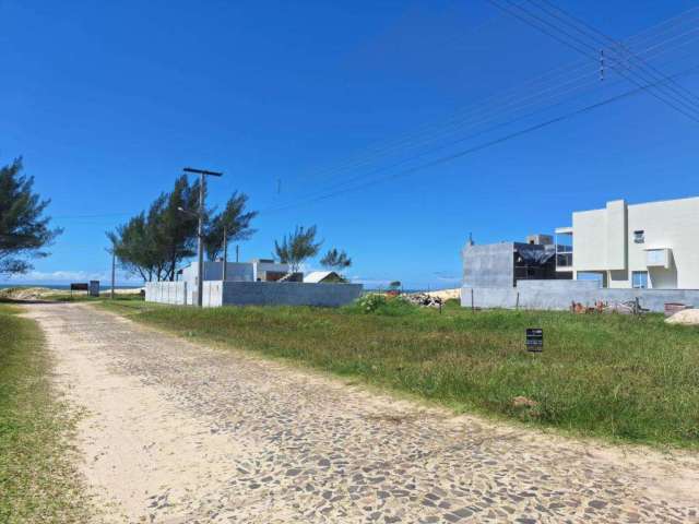 Terreno à venda no Bairro Praia Tapera com 300 m² de área privativa