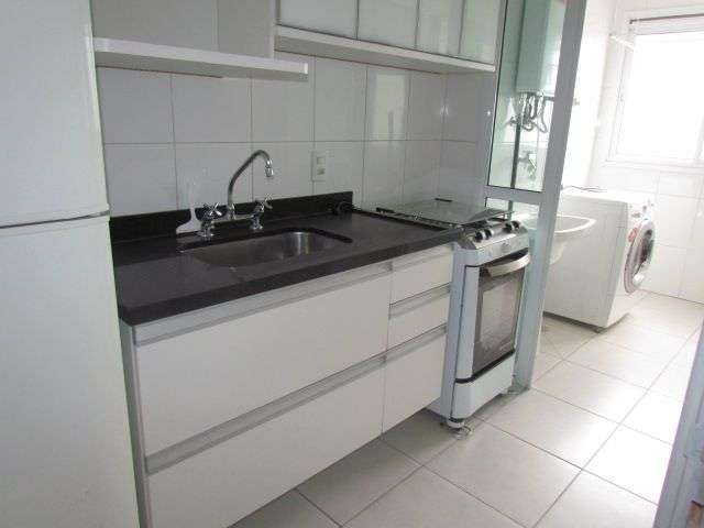 Excelente Apartamento semi mobiliado ao lado do metrô Saúde