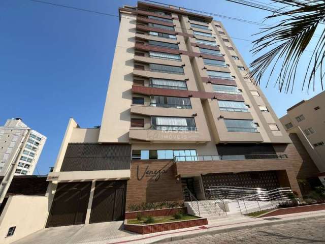 Apartamento no residencial veneza