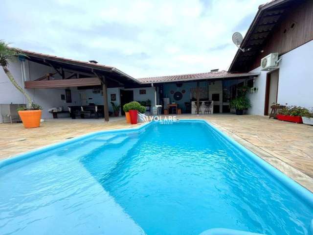 Casa com piscina - Salto Do Norte